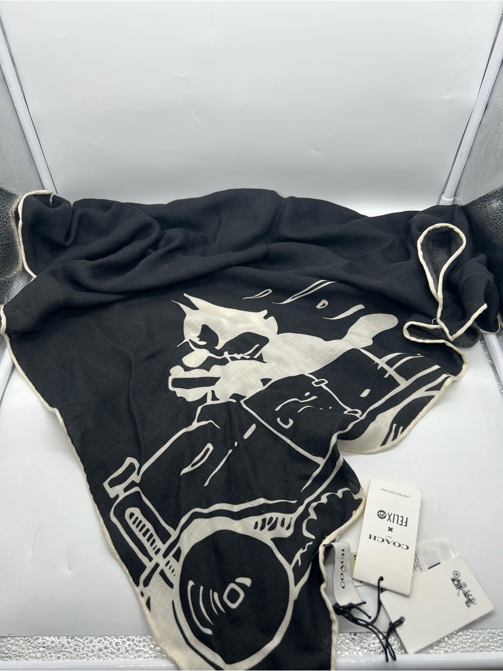 NWT COACH 1941 x FELIX THE CAT 58721 Oversized Wool Silk Blend Graphic Blk Scarf